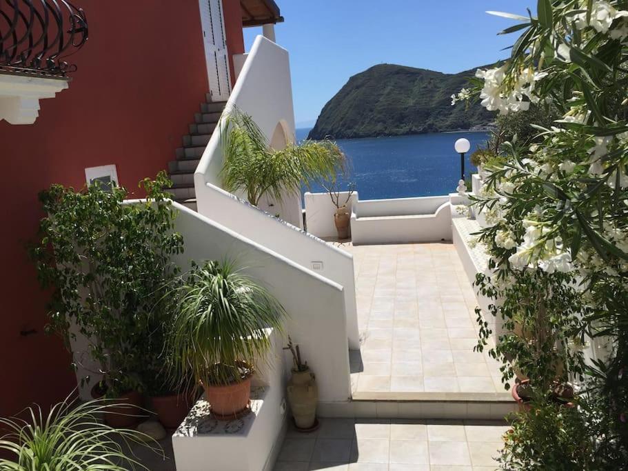 Casa Vacanze Vista Mare Mela B Lípara Exterior foto