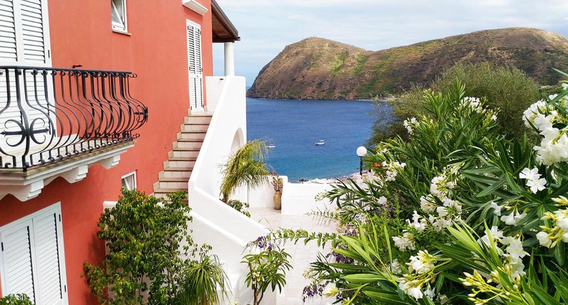 Casa Vacanze Vista Mare Mela B Lípara Exterior foto
